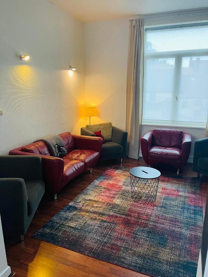 O-Sea House: Herenwoning In Belle Epoque Wijk Te Oostende エクステリア 写真